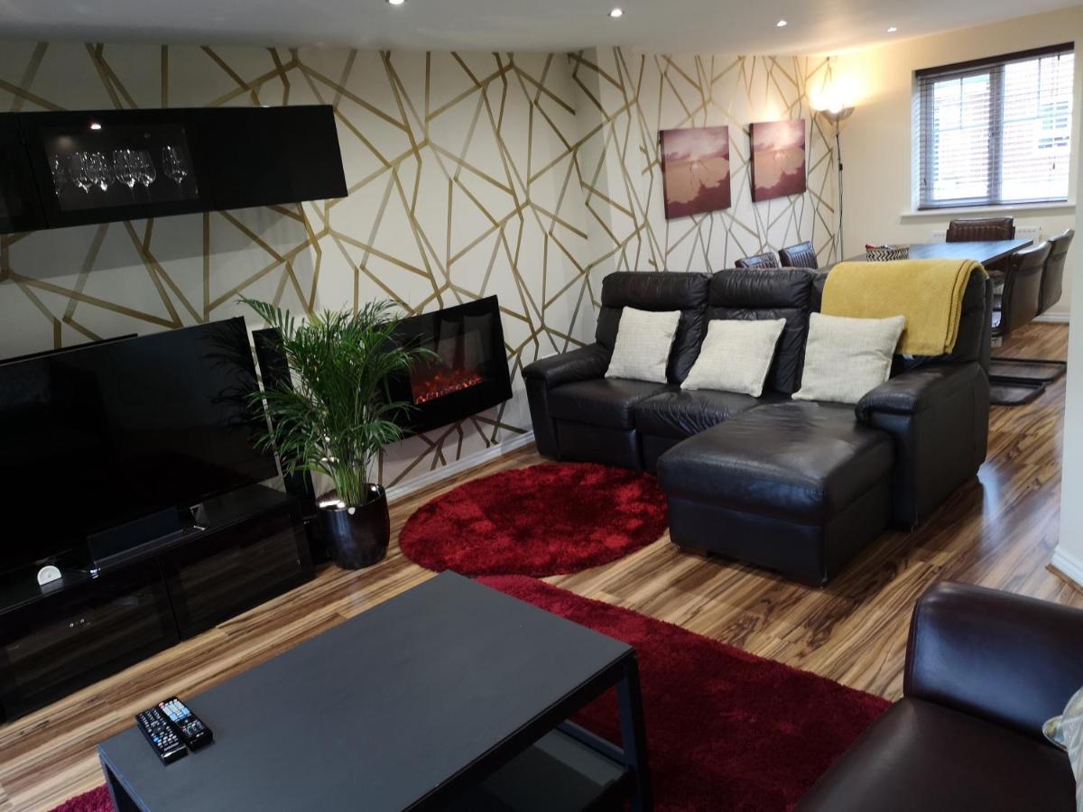 Apartamento Nightingale Gardens - 4 Bed Detached House - Mánchester Exterior foto