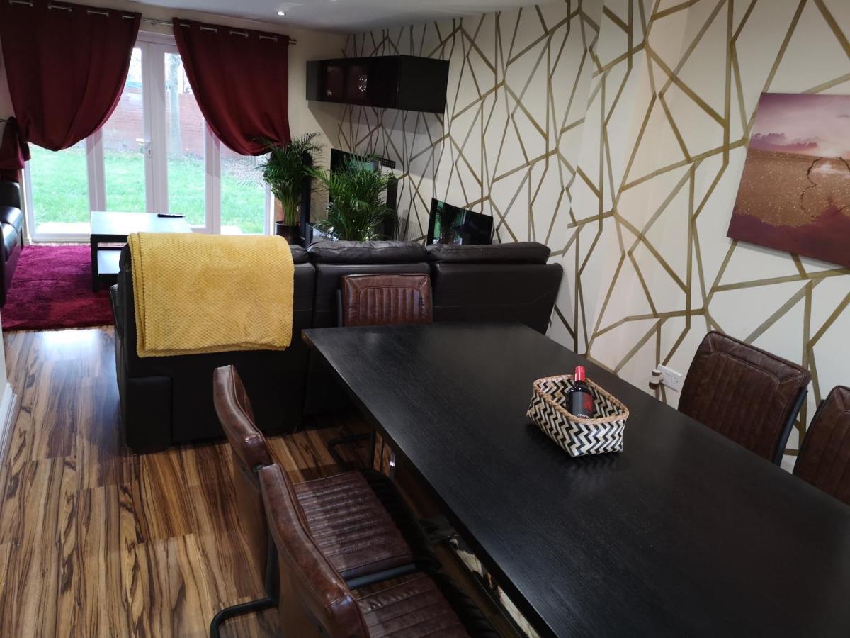 Apartamento Nightingale Gardens - 4 Bed Detached House - Mánchester Exterior foto