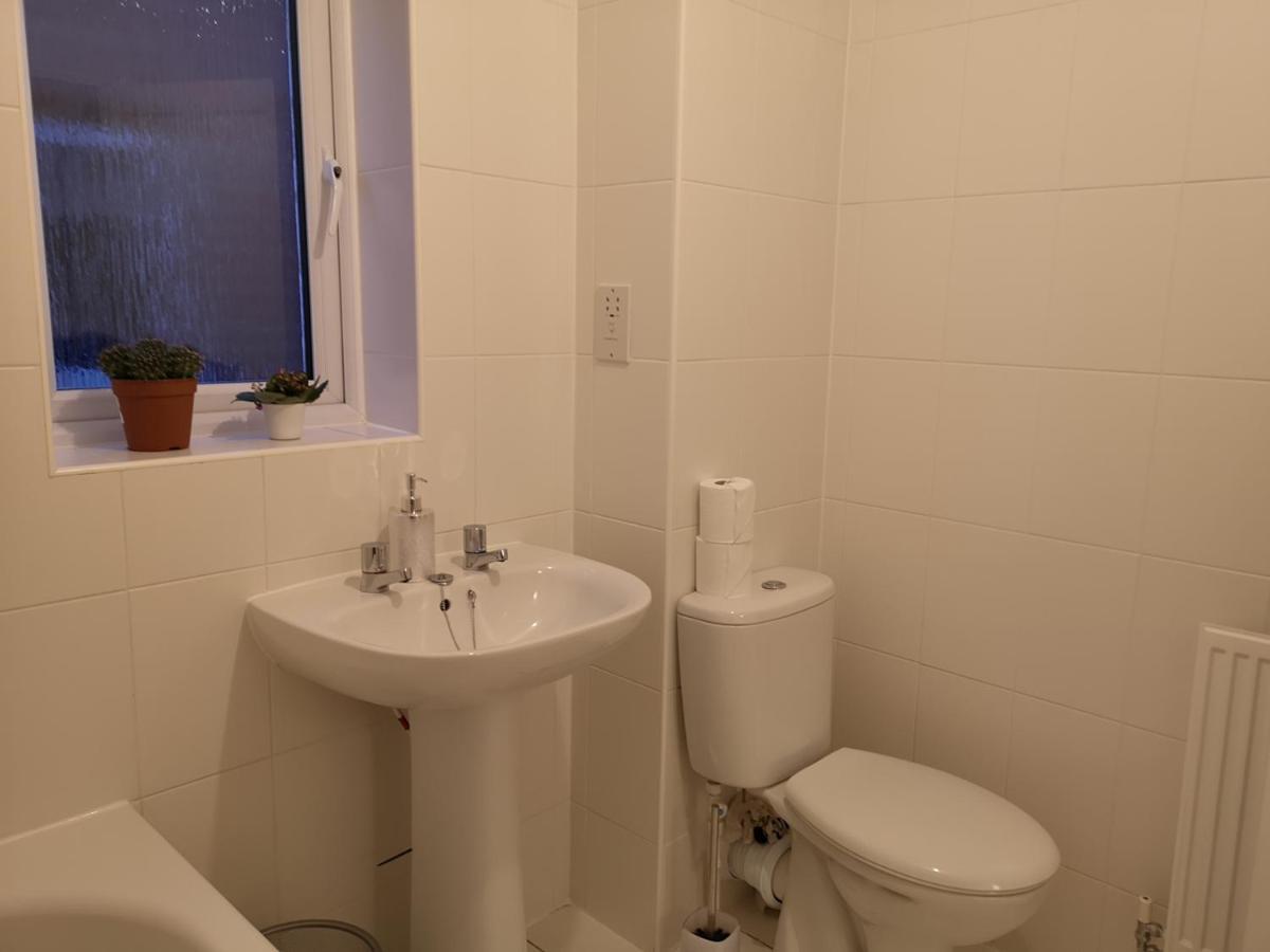 Apartamento Nightingale Gardens - 4 Bed Detached House - Mánchester Exterior foto